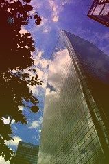 丰田5月全球产量下调10%，日本10条生产线或最长停产6天
