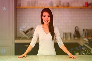 快讯：三大指数窄幅震荡创指站回3300点中药板块领涨两市