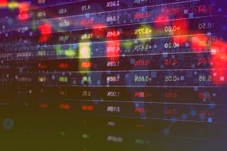 2021年该指数上涨60%是2015年以来涨幅小的一年当时上涨了36%