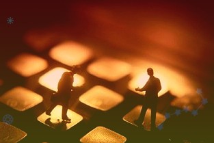 寒潮速冻广东低温催热御寒经济清远等地局部气温陆续跌破0℃
