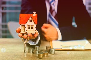 晶科能源2021业绩快报：净利润11.2亿，使得营业收入及营业利润稳步增长